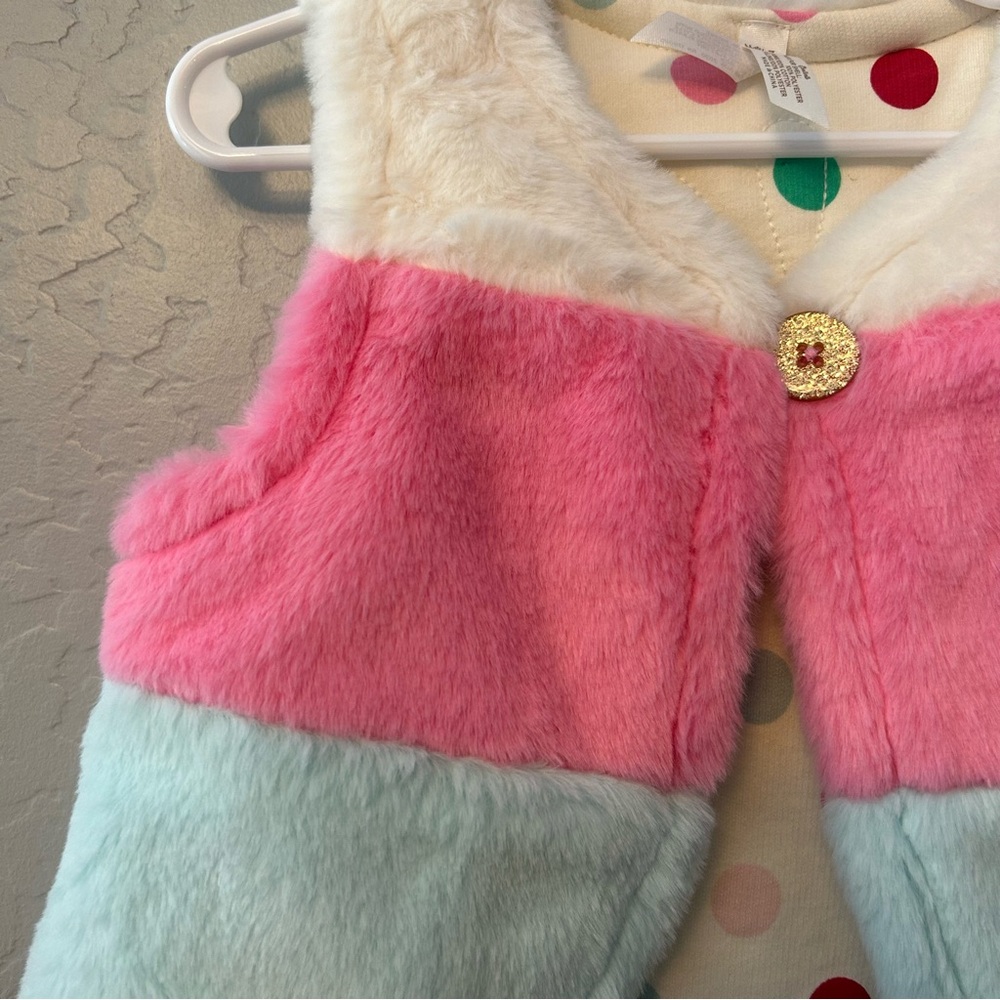 Matilda Jane gumdrop lane striped faux fur and polka dot reversible vest size 4 - Picture 5 of 14
